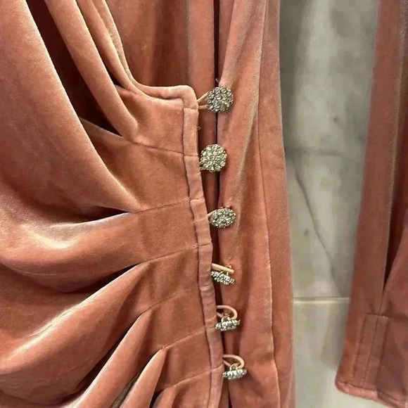 Topshop Velvet Ruched Mini Dress – Holiday Party / Cocktail – Size 6 - Picture 3 of 7